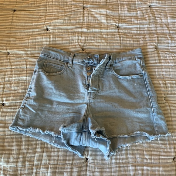 Cheeky Cute Light Wash Denim Shorts - Picture 1 of 4